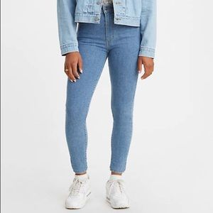 Levi’s Mile High Super Skinny Jeans